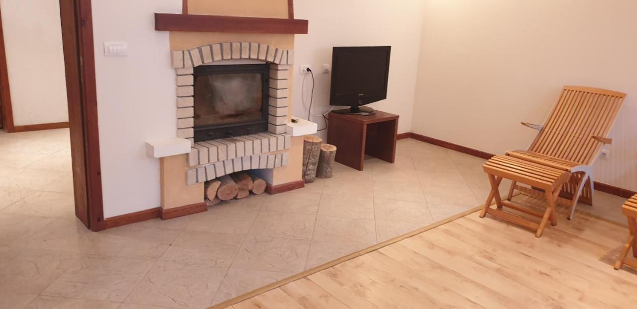 Free Spa В Св. Иван Рилски - Сладък Дом Сред Лукс Bansko Zewnętrze zdjęcie